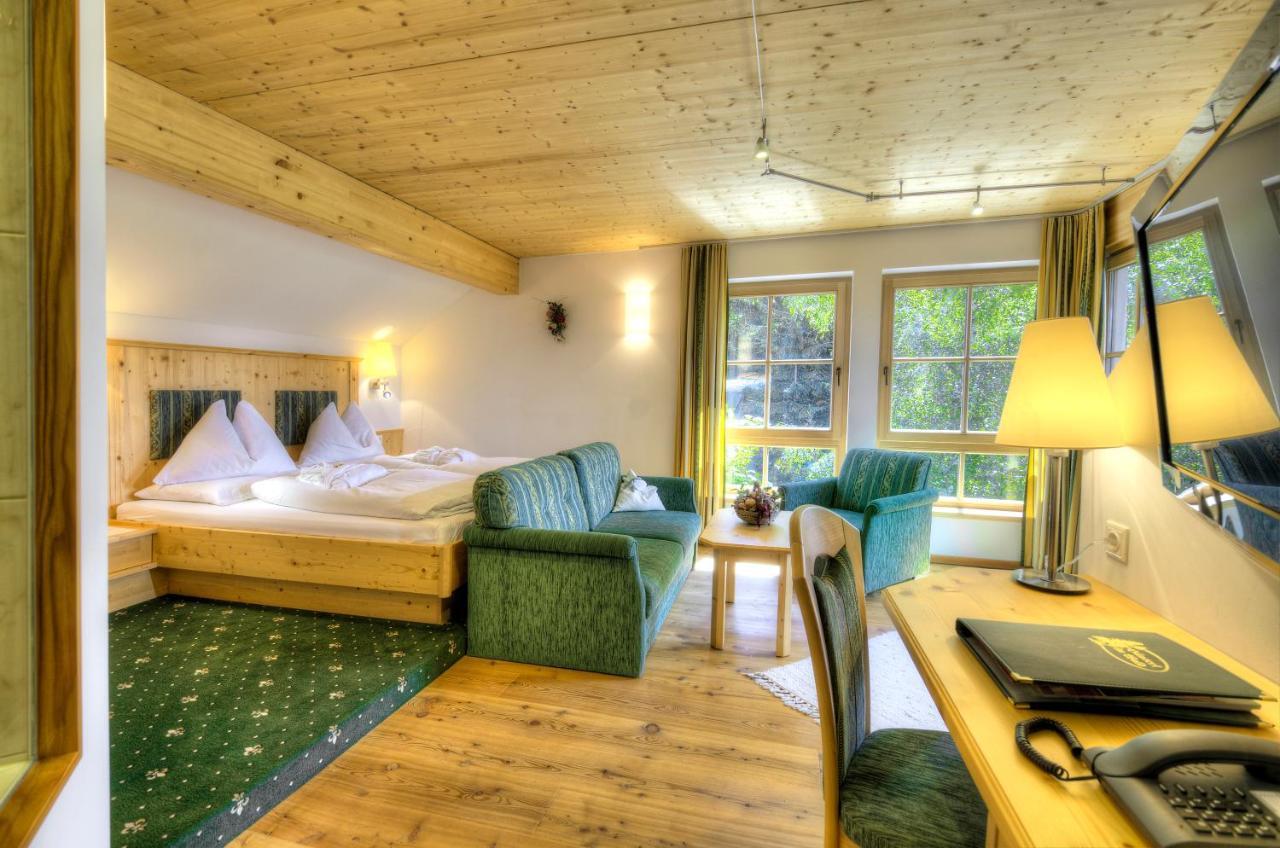 Hotel Haeuserl Im Wald ماريابفار المظهر الخارجي الصورة