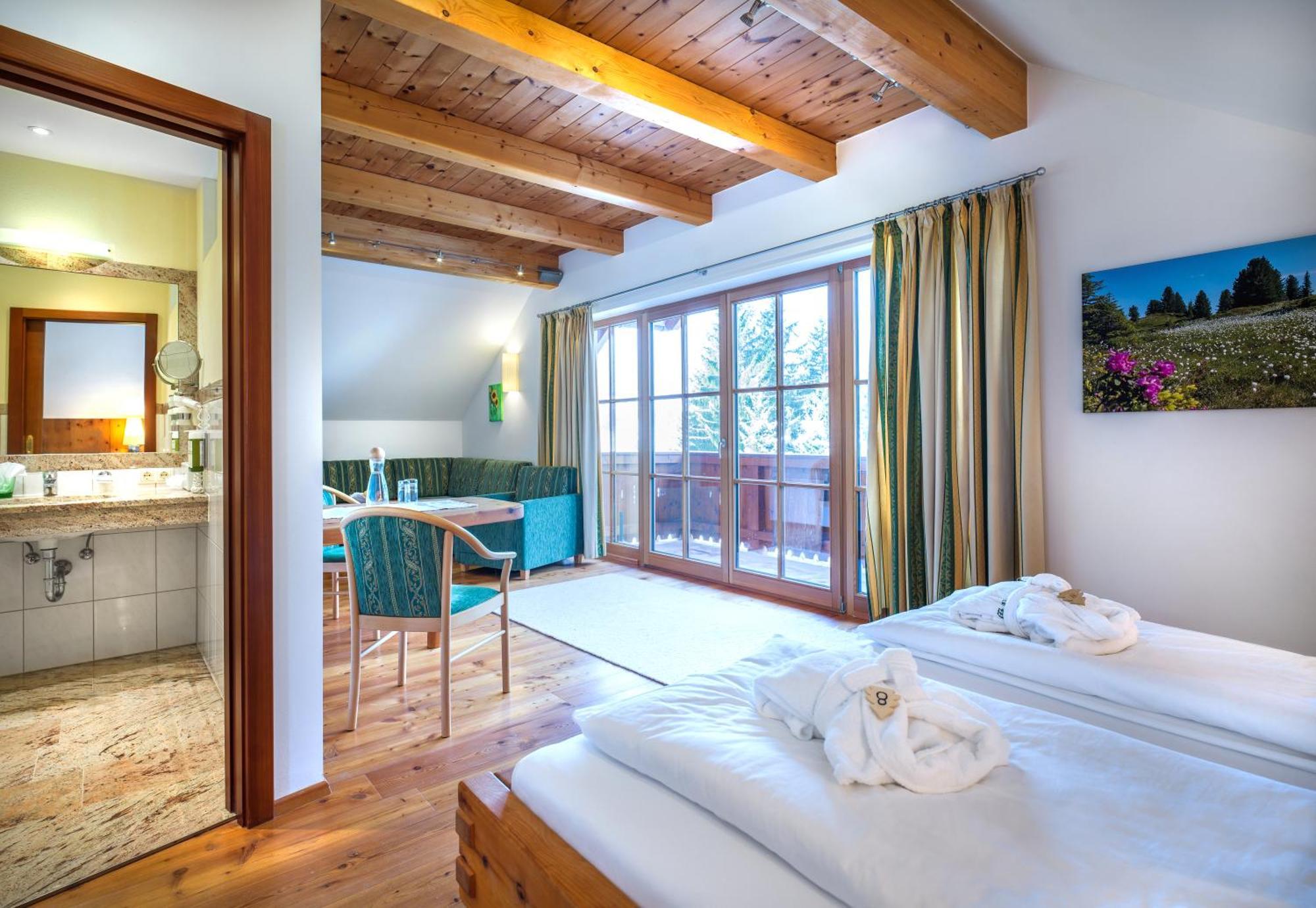 Hotel Haeuserl Im Wald ماريابفار المظهر الخارجي الصورة
