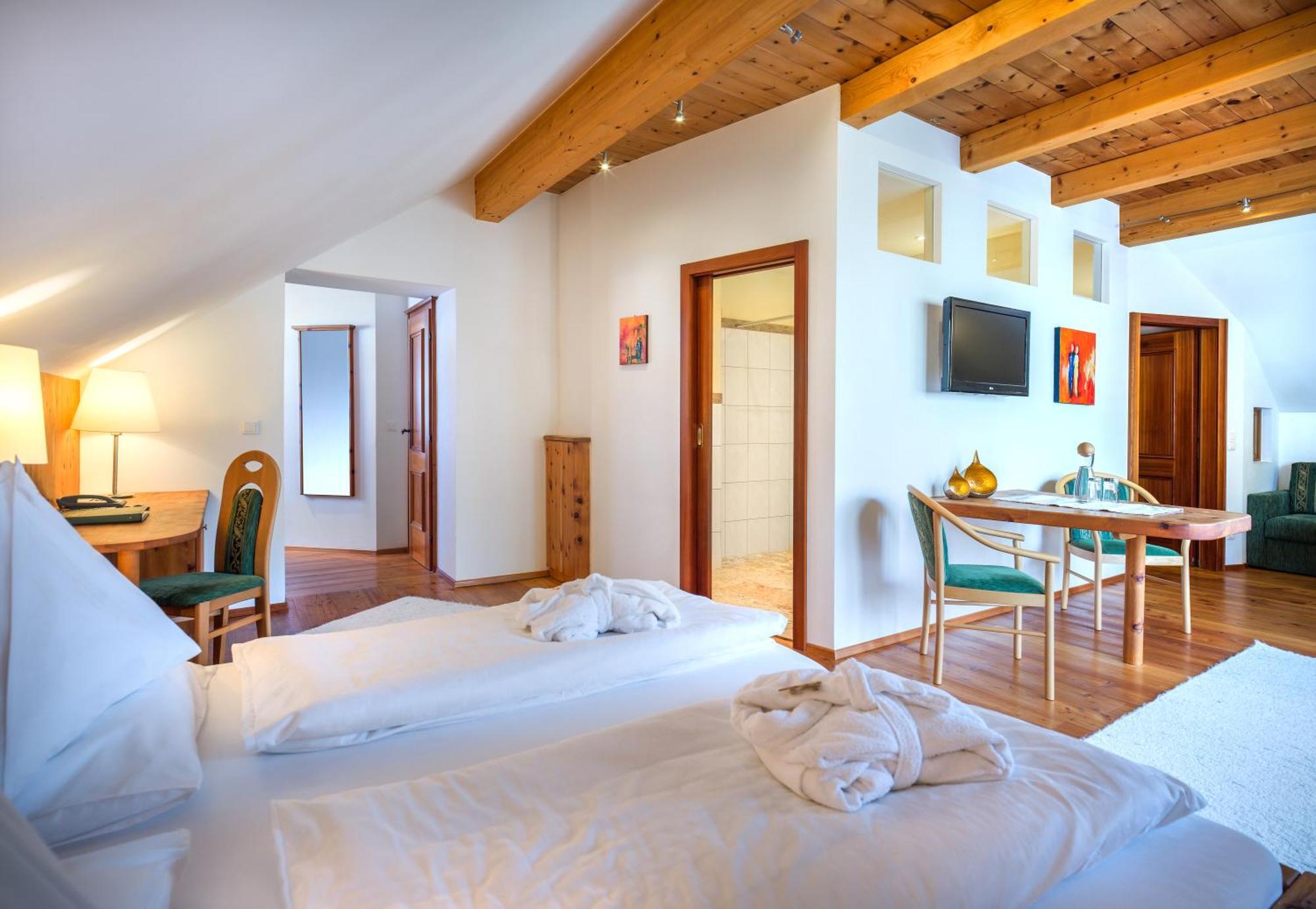 Hotel Haeuserl Im Wald ماريابفار المظهر الخارجي الصورة
