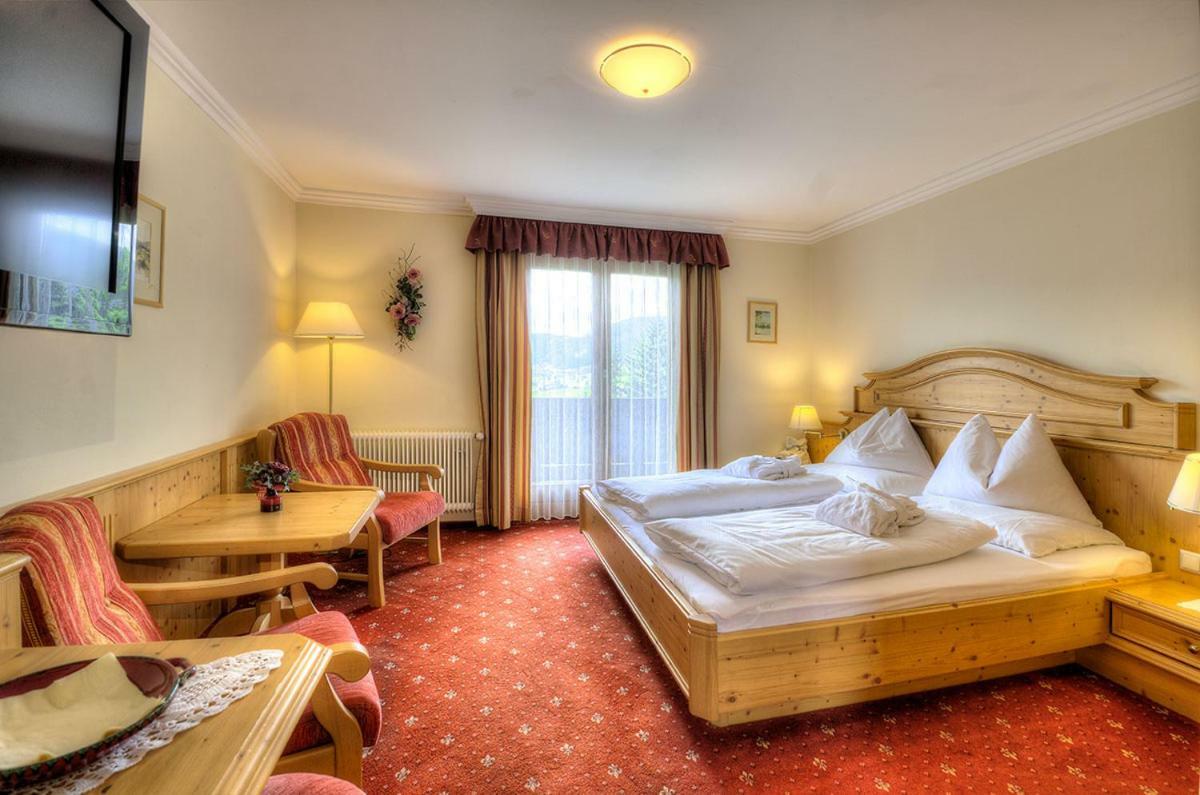 Hotel Haeuserl Im Wald ماريابفار المظهر الخارجي الصورة
